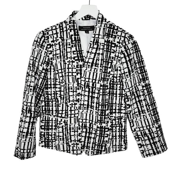 Tahari by Arthur S Levine Graphic Black and White Open Front Blazer - Size 6 - Picture 2 of 5